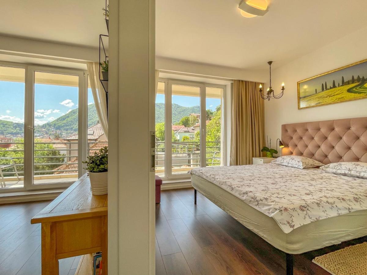 Central Premium Apartment Braşov Buitenkant foto
